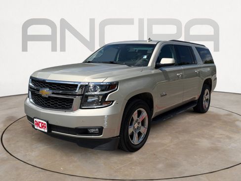Used 2016 Chevrolet Suburban LT w/ Texas Edition Package RWD image 5
