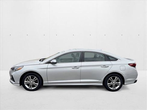 Used 2018 Hyundai Sonata SEL image 3