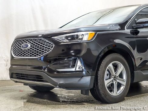 Used 2024 Ford Edge SEL w/ Convenience Package AWD/4WD image 4