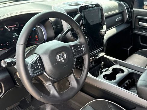 Used 2025 RAM 2500 Laramie w/ Night Edition AWD/4WD image 18