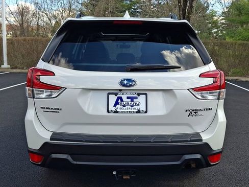 Certified 2023 Subaru Forester Premium image 5