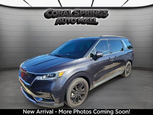 Used 2024 Kia Carnival SX FWD image 4