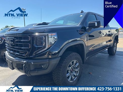 Used 2026 GMC Sierra 1500 AT4X w/ LPO, Black Badging Package AWD/4WD image 1