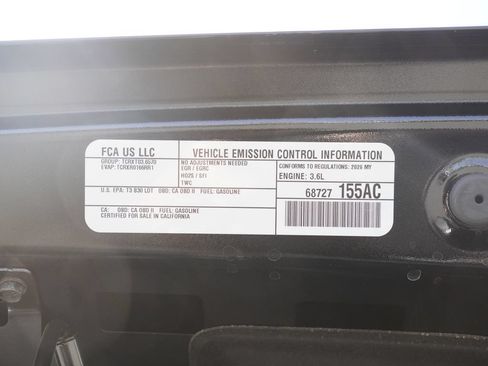New 2026 Jeep Gladiator Mojave w/ Steel Bumper Group AWD/4WD image 30