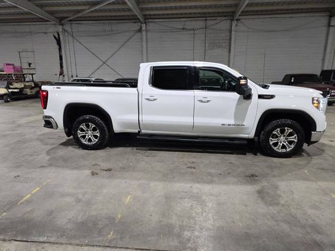 Used 2020 GMC Sierra 1500 SLE w/ SLE Value Package AWD/4WD image 18