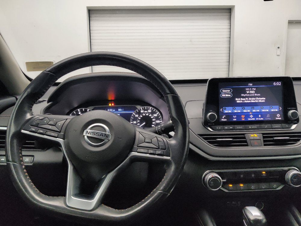 Used 2022 Nissan Altima 2.5 SR FWD image 22
