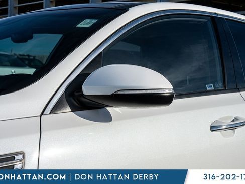 Used 2020 Kia Optima Premium image 26