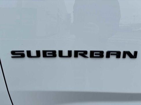 Certified 2023 Chevrolet Suburban RST image 33