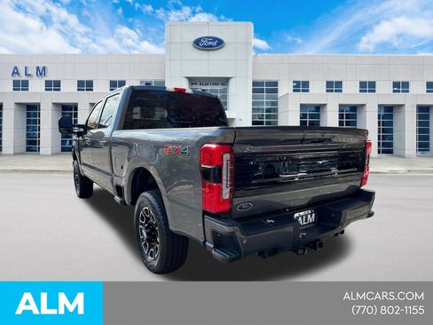 Used 2025 Ford F250 Platinum w/ FX4 Off-Road Package AWD/4WD image 10
