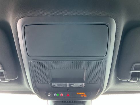 Used 2025 Chevrolet Equinox LT image 16