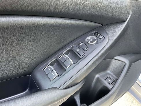 Used 2022 Honda Accord Sport image 18