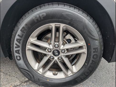 Used 2018 Hyundai Santa Fe Sport AWD/4WD image 20