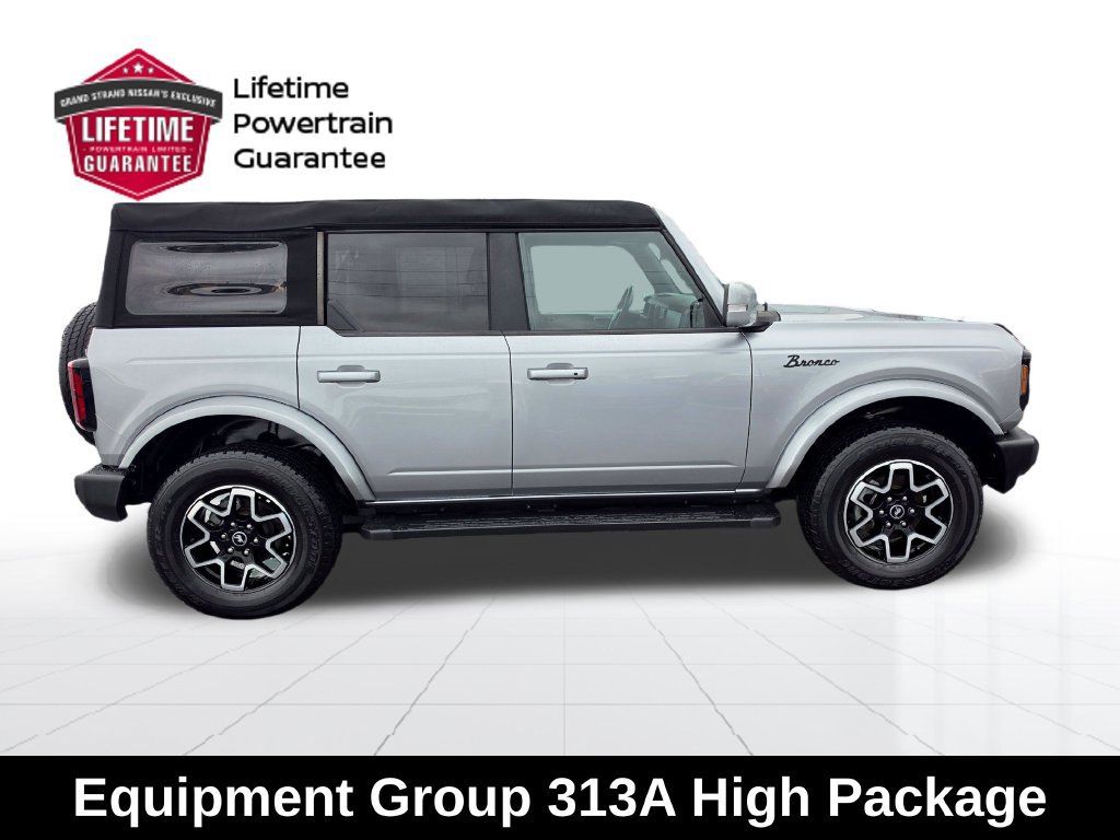 Used 2023 Ford Bronco Outer Banks AWD/4WD image 9