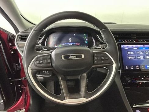 Used 2024 Jeep Grand Cherokee Limited 4xe w/ Luxury Tech Group II AWD/4WD image 15