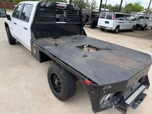 Used 2024 Chevrolet Silverado 2500 W/T w/ WT Convenience Package AWD/4WD image 11