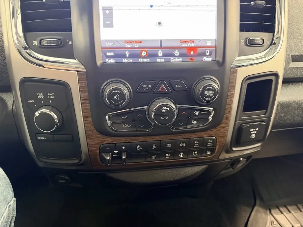 Used 2018 RAM 2500 Laramie w/ Off Road Package AWD/4WD image 23