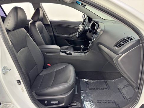 Used 2016 Kia Optima EX image 13