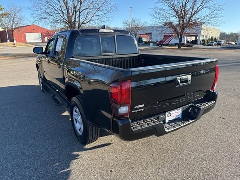 Used 2023 Toyota Tacoma SR image 3