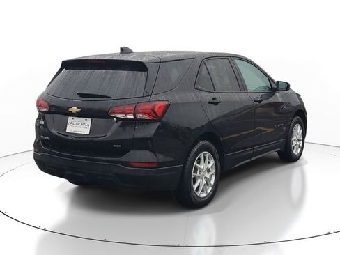 Certified 2024 Chevrolet Equinox LS AWD/4WD image 4