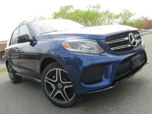 Used 2017 Mercedes-Benz GLE 350 4MATIC image 2