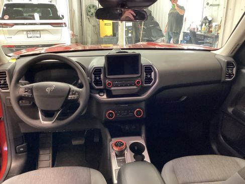 Used 2024 Ford Bronco Sport Big Bend image 16