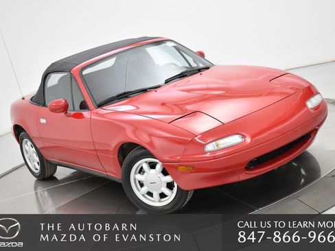 Used 1990 MAZDA MX-5 Miata image 2