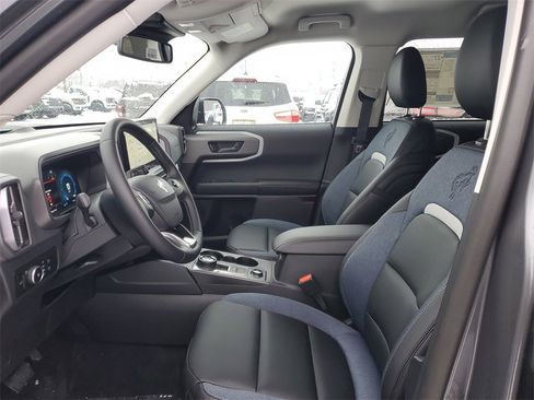 New 2025 Ford Bronco Sport Outer Banks image 8