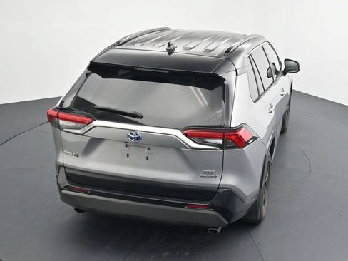 Used 2021 Toyota RAV4 XSE AWD/4WD image 14