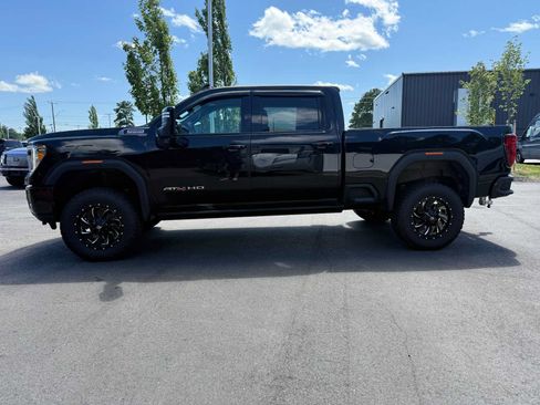 Used 2022 GMC Sierra 3500 AT4 w/ AT4 Premium Plus Package AWD/4WD image 2