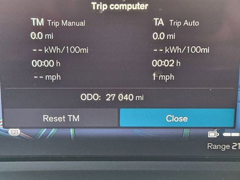 Certified 2023 Volvo C40 P8 Recharge Plus w/ Climate Package AWD/4WD image 26