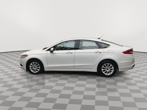 Used 2017 Ford Fusion S image 28