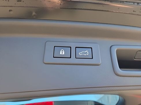 Certified 2023 Subaru Forester Limited w/ Popular Package #2 image 20