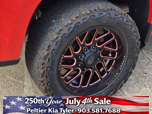 Used 2021 Chevrolet Silverado 1500 LT Trail Boss w/ Convenience Package II AWD/4WD image 7