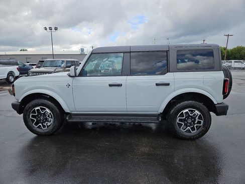 New 2026 Ford Bronco Outer Banks AWD/4WD image 7