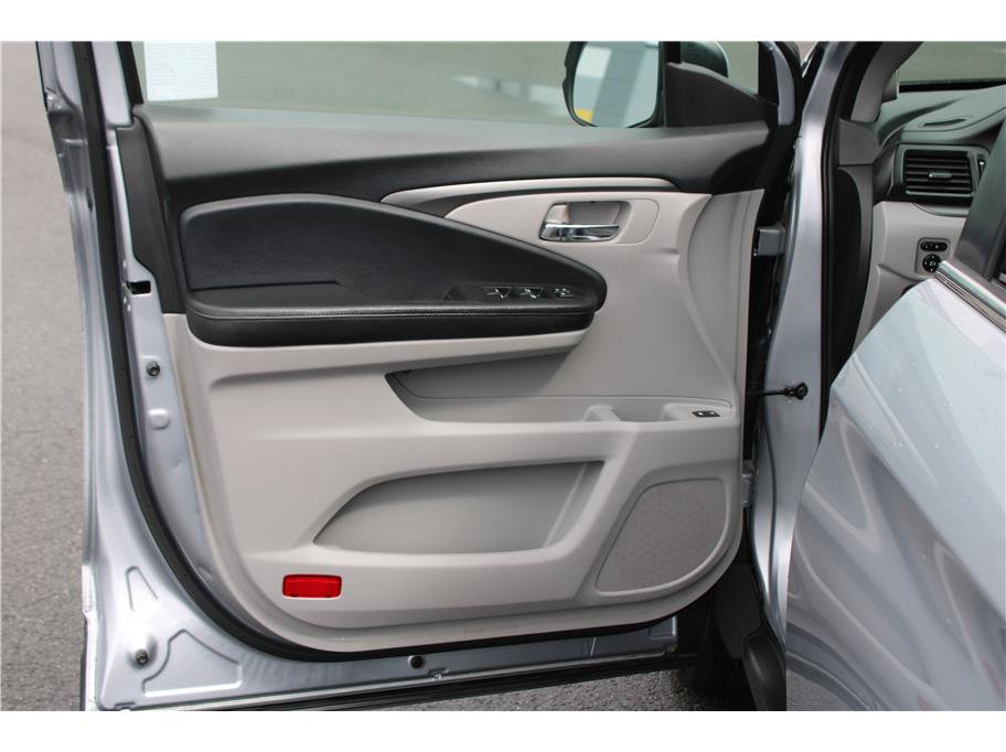 Used 2018 Honda Pilot EX-L image 7