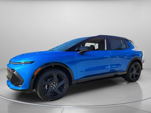 New 2026 Chevrolet Equinox EV RS image 2