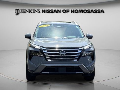 Certified 2024 Nissan Rogue SL w/ SL Premium Package image 14