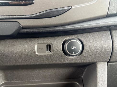 Used 2022 Ford Transit 350 XLT image 14