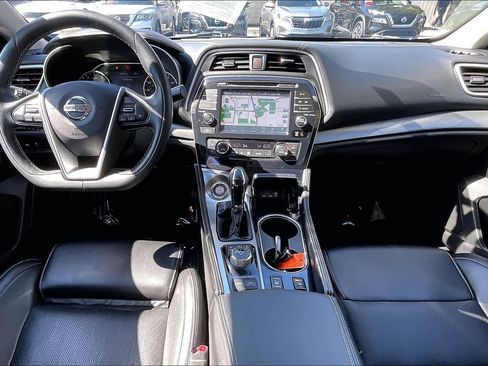 Used 2018 Nissan Maxima 3.5 SV image 15