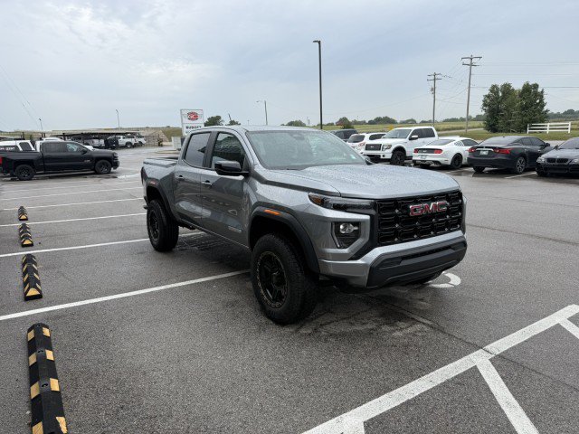 Used 2024 GMC Canyon Elevation w/ Trailering Package RWD image 3