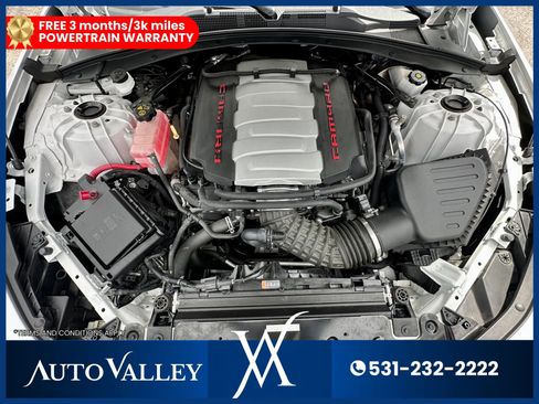 Used 2017 Chevrolet Camaro SS RWD image 32