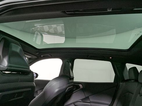 Used 2025 BMW X3 M50 w/ Premium Package image 12