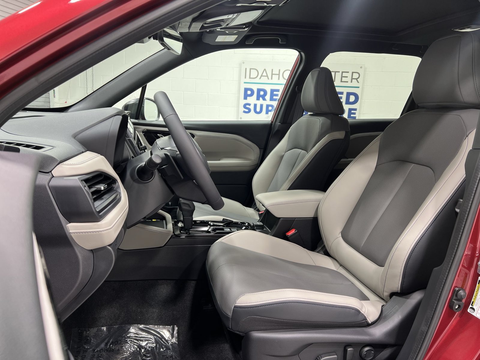 New 2026 Subaru Forester Touring AWD/4WD image 11