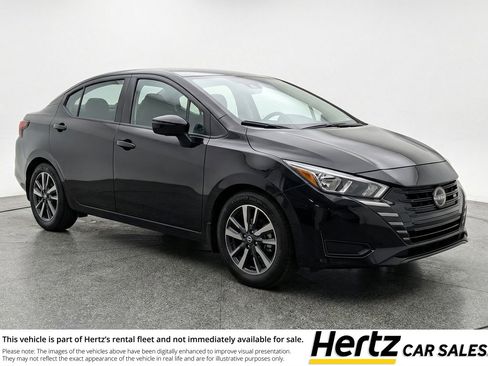 Used 2025 Nissan Versa SV image 1