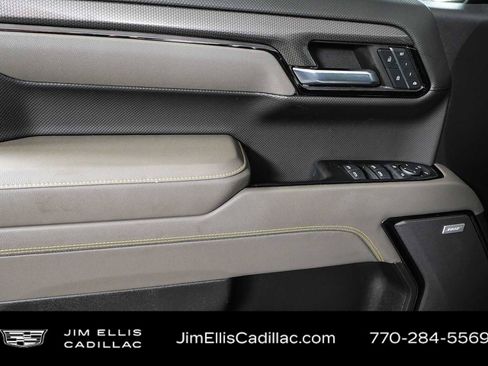 Used 2023 Chevrolet Silverado 1500 ZR2 w/ Technology Package AWD/4WD image 6