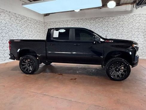 Used 2019 Chevrolet Silverado 1500 LT Trail Boss w/ Convenience Package AWD/4WD image 6