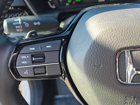 Used 2026 Honda CR-V Sport Touring image 16