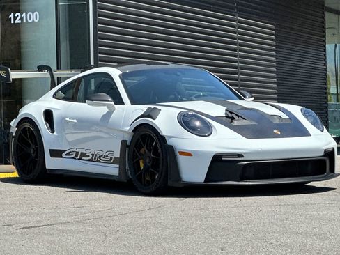 Certified 2025 Porsche 911 GT3 RS RWD image 10