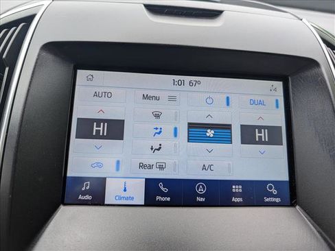 Used 2020 Ford Edge Titanium w/ Equipment Group 301A FWD image 39