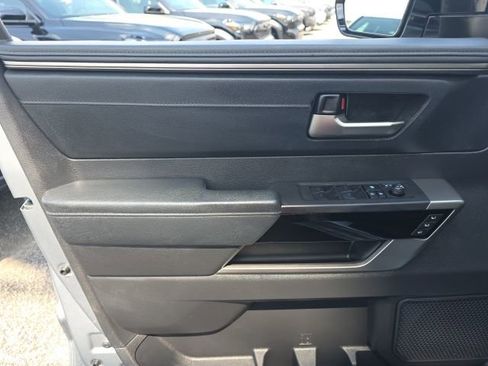 Used 2024 Toyota Tundra Limited image 15